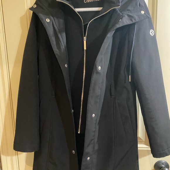 Calvin Klein woman’s spring coat. - Picture 3 of 7